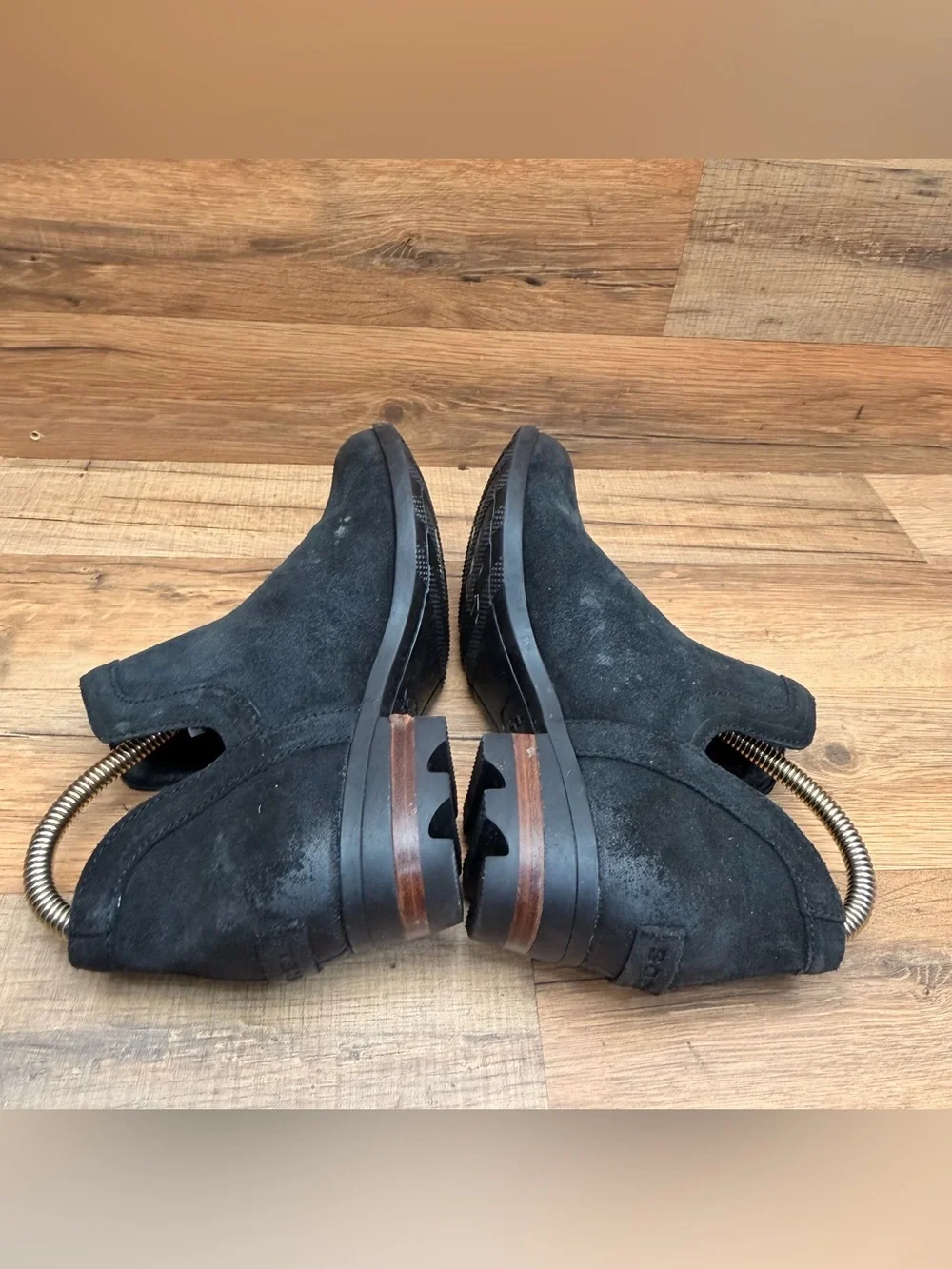 Sorel women size 7.5 Lolla Black Suede Leather Cut Out Chelsea Ankle Boots Slip